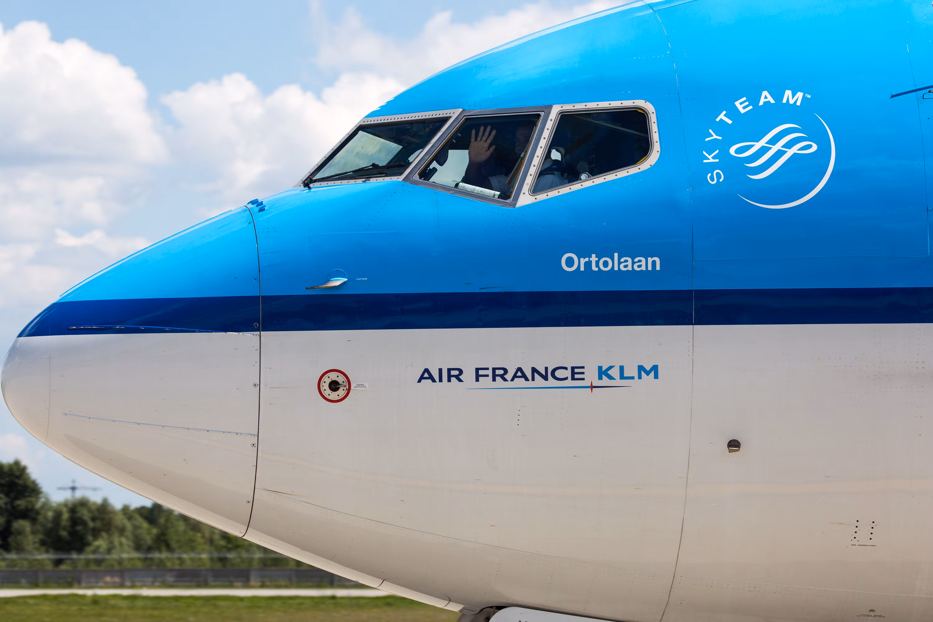 KLM Boeing 737-800 shutterstock_448988842
