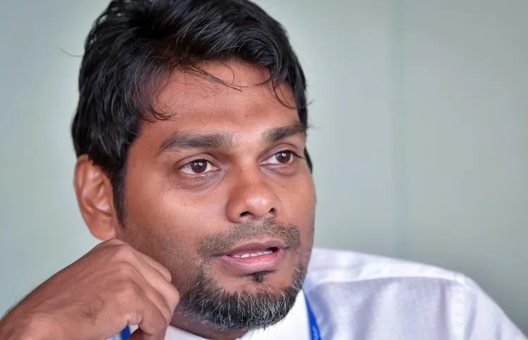 ގޯތި ގަތީ ލޯނެއް ނަގައިގެން :އެމްޑީ އަމްރު