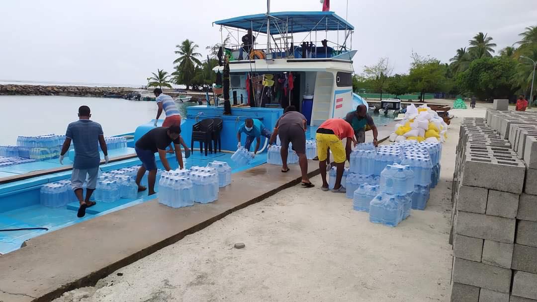 ފަރެސްމާތޮޑާ އިން ވެސް ނަޑެއްލާ ރައްޔިތުންނަށް އެހީތެރިކަން ފޯރުކޮށްދީފި