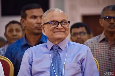 ޖަލުގައި އޮންނަވައިގެން އިންތިހާބުގައި ވާދަ ނުކުރެވޭނޭ: މަައުމޫން