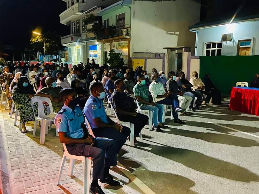 ވިލިނގިލީ ކައުންސިލުން ރައްޔިތުންނާއެކު ކާމިޔާބު ބައްދަލުވުމެއް