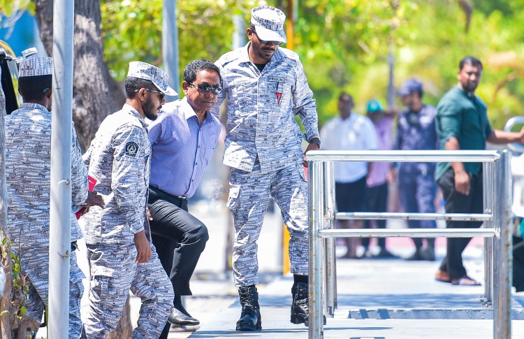 ރައީސް ޔާމީނާއި ދެކޮޅަށް 80 އަށް ވުރެ ގިނަ ހެކި