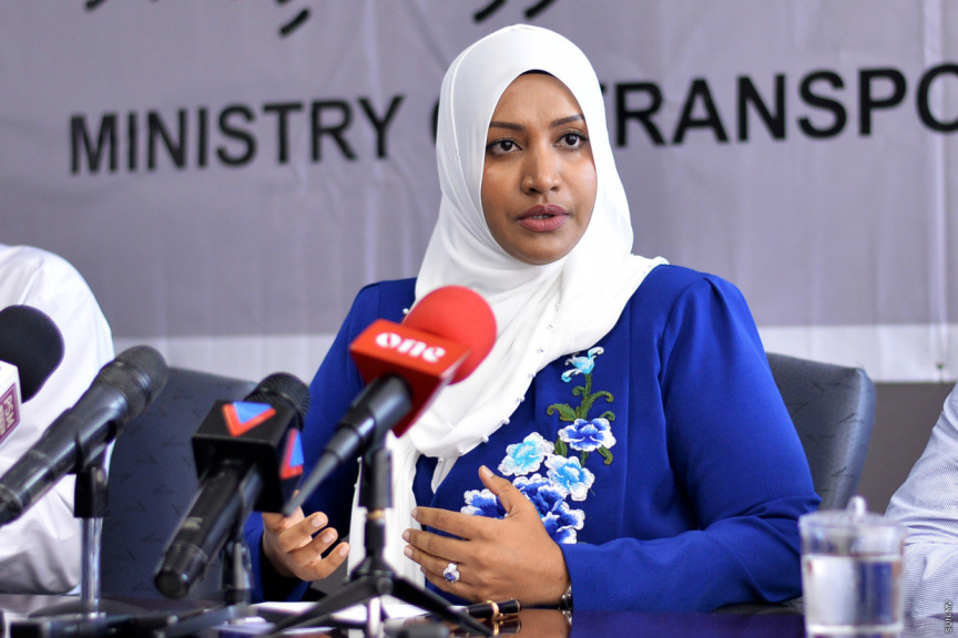 އިމްތިހާނަކާއި ނުލައި ލައިސެންސް ދޫކުރަނީ