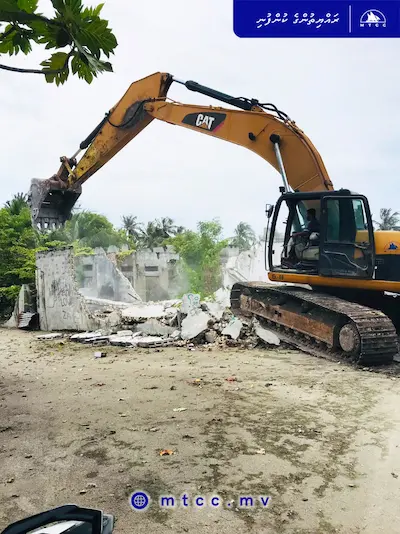 މުންޑޫގެ މަގުތައް ސާފުކޮށްފި