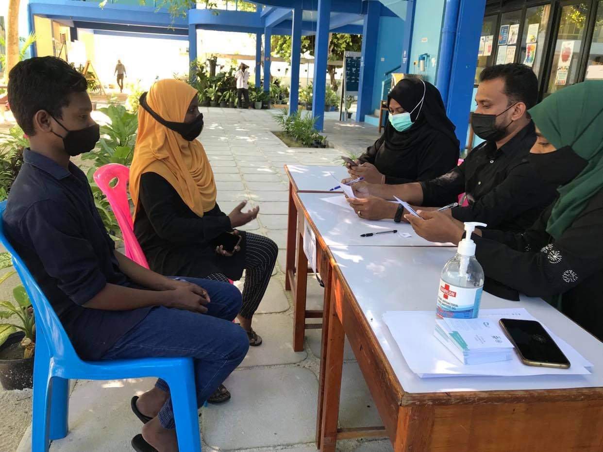 ތިނަދޫގައި ސްކޫލްކުދިންނަށް ވެކްސިންދިނުމުގެ ޕްރޮގްރާމް ފަށައިފި
