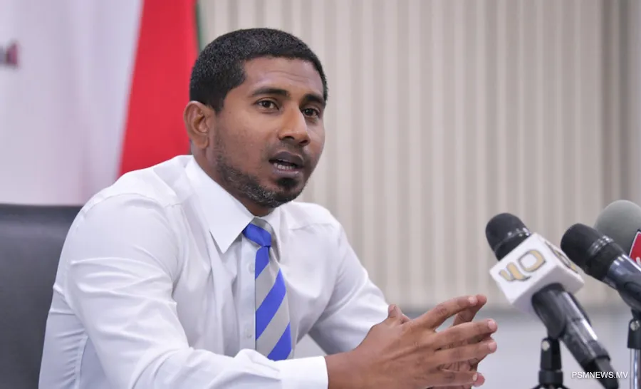 އަޅުގަނޑުގެ ނަން ވޯޓު ކަރުދާސްކޮޅުގަ އޮންނާނެ: މަހުލޫފު