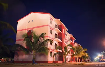 ގެދޮރުވެރިކަމުގެ ދަށުން ދޫކޮށްފައިވާ ފްލެޓްތަކުގައި ދަތިތަކާއެކު ދިރިއުޅޭ އެންމެނަށް، ވެދުން ސަލާމް!