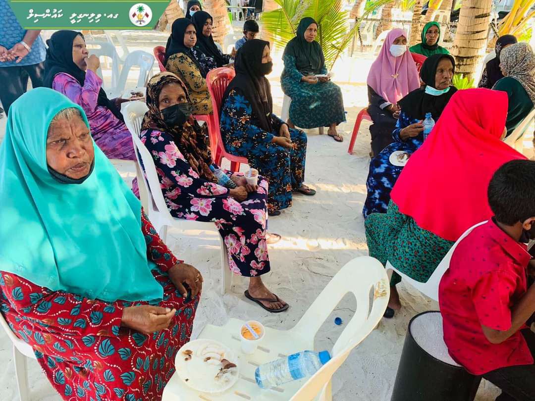 މާމަ ކާފަ ދުވަސް ފާހަގަ ކުރުމަށް ވިލިނގިލީ ގައި ހަވީރެއް ބާއްވައިފި