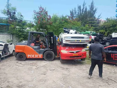 ވީޑިޔޯއިން ފެނިގެންދަނީ ފުލުހުން ވައްކަން ކުރާ މަންޒަރެއް ނޫން: ފުލުހުން