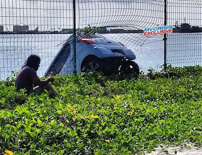 ކޮންޓްރޯލް ނުވެ ދިޔަ ކާރެއް މޫދަށް ވެއްޓިއްޖެ