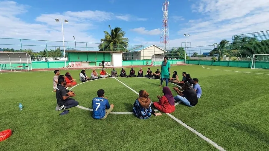 ޒުވާނުންގެ ދުވަހާއި ގުޅިގެން ފަރެސްމާތޮޑާގައި ގިނަ ހަރަކާތްތަކެއް