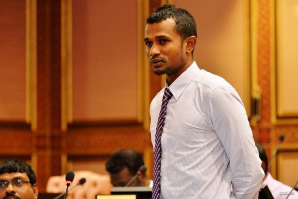 ރޮޒައިނާގެ ކިބައިގައި ލަދު ހަޔާތުގެ ކަންފުޅެއްވެސް ނެތް: ތާރިޤު