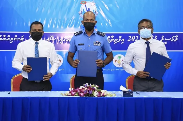 “ލާމަސީލު ޒުވާނާ” އިފްތިތާހުކޮށް ފަހުމުނާމާގައި ސޮއިކޮށްފި