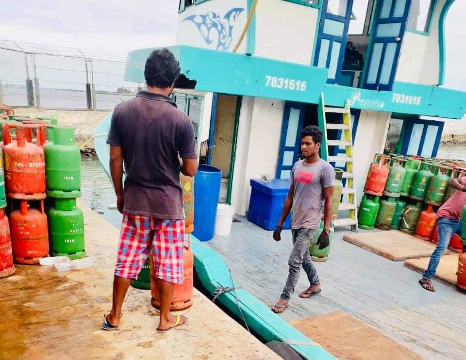 ތިނަދޫއިން ކައްކާ ގޭސް ހުސްވެއްޖެ