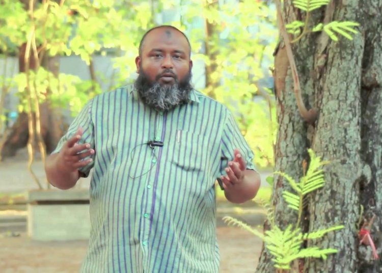 ހަޤީގަތް ހާމަކުރުމަކީ އެއްވެސް ހާލަތެއްގައި ބިރު ދައްކަން ޖެހޭ ކަމެއް ނޫން: ޑރ.އިޔާޒް
