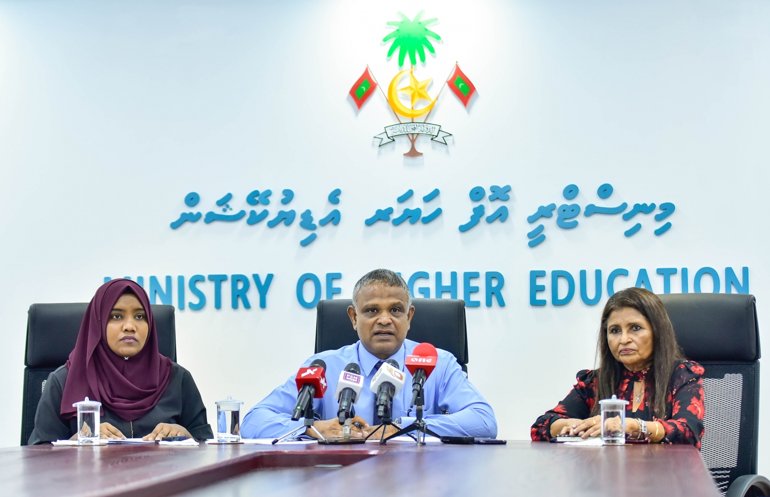 ރާއްޖޭގައި މަތީތައުލީމުދޭ މަރުކަޒުތައް އަލުން ރަޖިސްޓްރީކުރަން އަންގައިފި