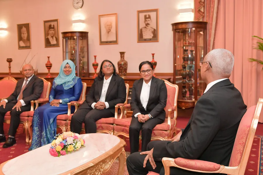 ވަކިކުރަން ނިންމުމުން އޭސީސީގެ މެމްބަރުން އިސްތިއުފާ ދެއްވައިފި