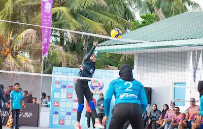 ގދ އަތޮޅު ކައުންސިލް ފޭސް ވޮލީބޯޅަ މުބާރާތް 2021: އަންހެން ޑިވިޝަންގެ ފައިނަލް މެޗު ފަށައިފި