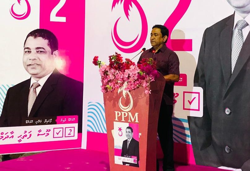 ސަރުކާރުން ބޭނުންވިޔަސް “އިންޑިޔާ އައުޓް” ކެމްޕެއިން ނުހުއްޓުވޭނެ: ޔާމީން
