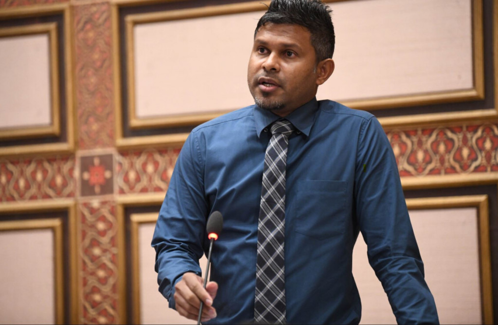 ކޮމަންޑޫ ދާއިރާގައި މެގަ ޕްރޮޖެކްޓްތައް ހިންގާ ގޮތަށް، ކަންނެލި ޖަގަހައިގެ ވައުދު ފުއްދުމަށް ސަރުކާރަށް ގޮވާލަން – ސެމްބެ