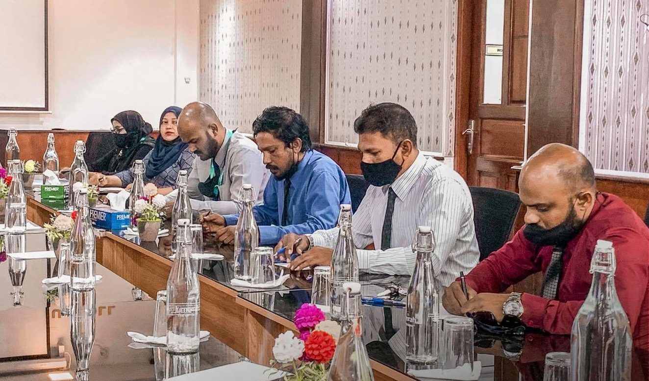 ތިނަދޫއިން ފެންނަމުން ދަނީ ކޮވިޑް ގެ އައު ވޭރިއަންޓެއް: ތިނަދޫ ކައުންސިލް