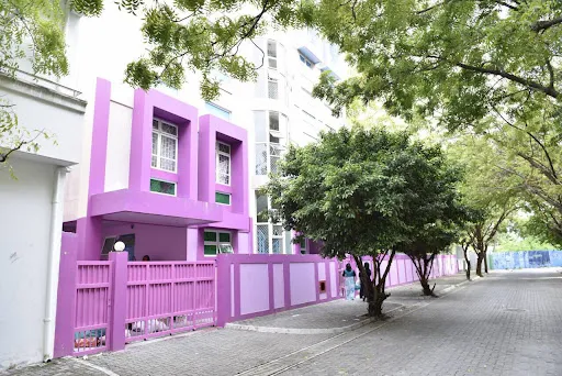 ކުޑަކުދިންގެ ހިޔާގެ ވެރިންގެ މައްޗަށް ޖިނާއީ ތަހުގީގެއް
