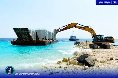 ޅައިމަގު ބަނދަރުގެ އެއްގަމުތޮށި ލުމަށް ބޭނުންވާ ކޮންކްރީޓް ގަލުގެ ފުރަތަމަ ޝިޕްމަންޓް ގެންގޮސްފި