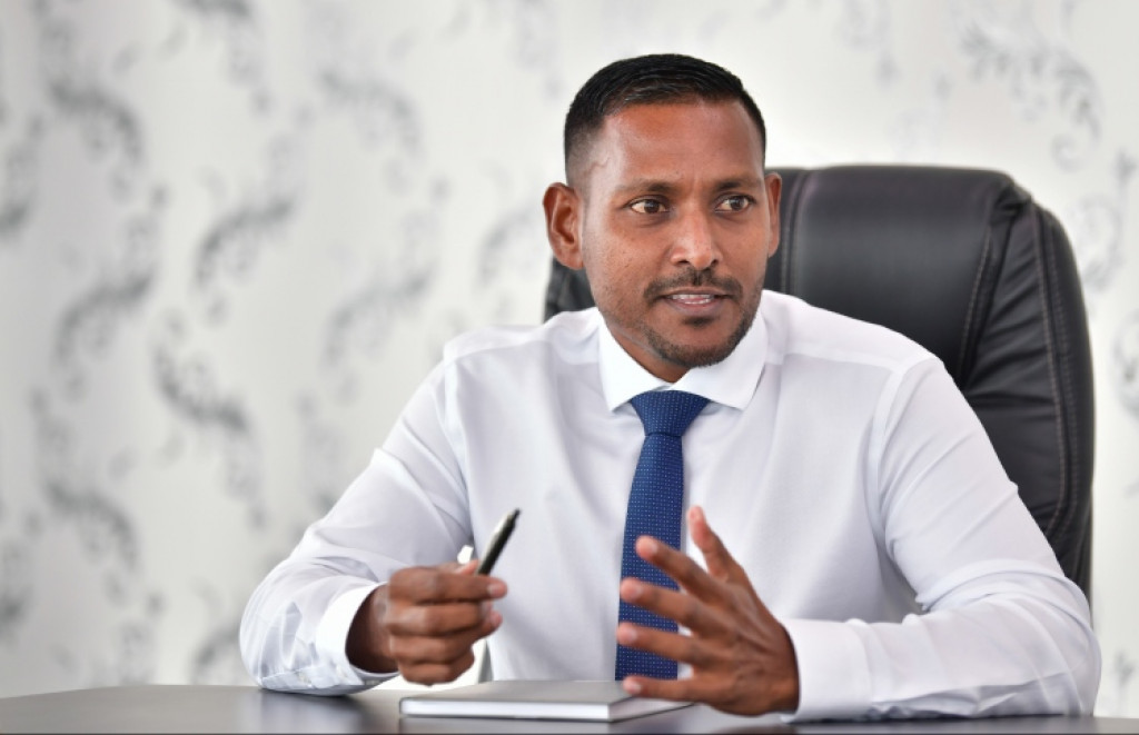 ޕީޖީ ޝަމީމަށް ވަރަށް ގިނަ މީހުން ނުފޫޒު ފޯރުވަން އުޅޭކަމަށް ތުހުމަތުކޮށްފި