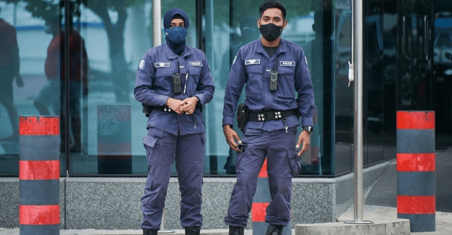 ފުލުހުން ބޮޑީވޯން ކެމެރާ ބޭނުންކުރަން ފަށައިފި