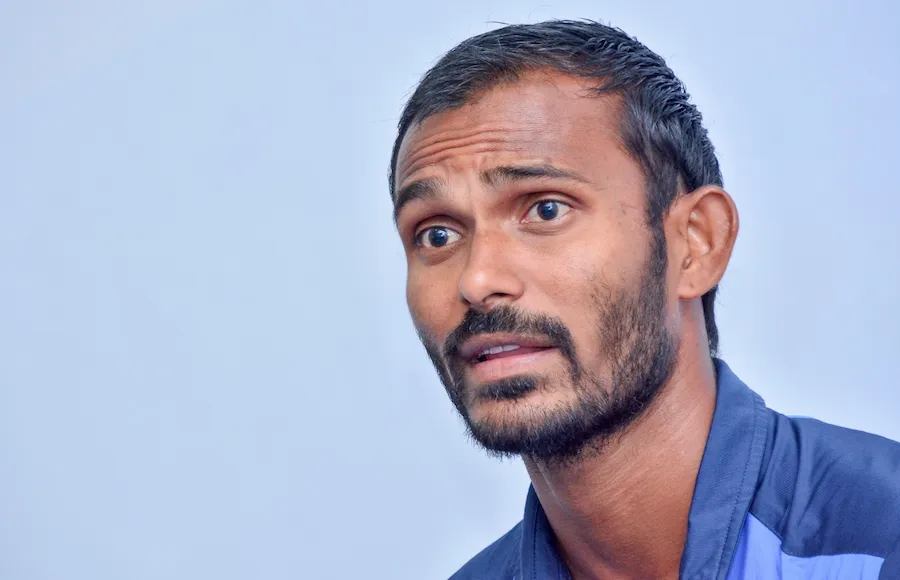 އަޑުބަރޭ ރާއްޖެ އަތުވެއްޖެ