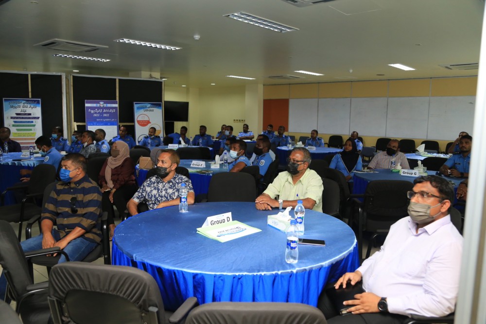 ކުށްކުރާ މީހުންގެ ސަބަބުން ވިޔަފާރިތަކަށް ދިމާވާ މައްސަލަތައް ދެނެގަތުމަށް ފޯރަމެއް ބާއްވައިފި