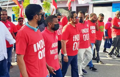 ވިލިނގިލީގައި ބޭއްވި ”އިންޑިޔާ އައުޓް” ބޮޑު ހަރަކާތަށްފަހު ސަރުކާރަށް ވަރުގަދަ ރައްދުތަކެއް