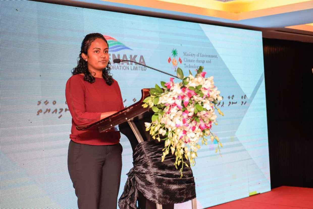 ފެނަކަ އާއި ގުޅިގެން ހިންގާ ” ހޯމް ސޯލާ”ގެ ދަށުން މިއަހަރު މަދުވެގެން 1000 ގެޔަކު ސޯލާ ހަރުކުރަނީ