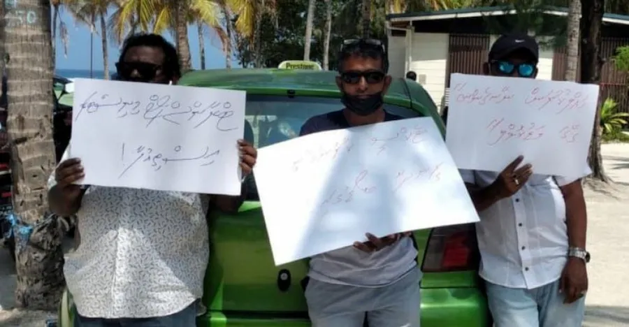 ޓެކްސީ ޑްރައިވަރުންގެ މުޒާހަރާ ފެށިގެން ކުރިޔަށް ދަނީ