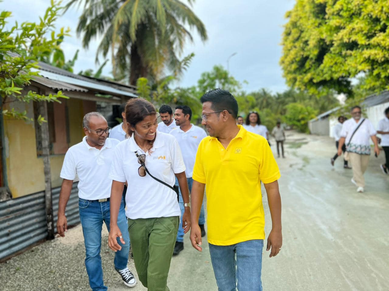ކެމްޕޭނަށް އިންތި ހުވަދު އަތޮޅަށް ވަޑައިގެންފި