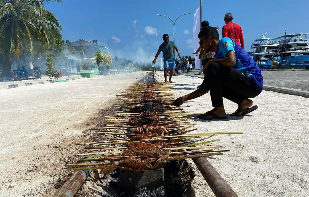 ހުވަދު އަތޮޅުގައި ބޭއްވި އެންމެ ބޮޑު މާހެފުން ގެމަނަފުށީގައި ކުރިއަށް ގެންގޮސްފި