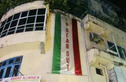 އިންޑިޔާ އައުޓް ބެނާ ދެމި މައްސަލައިގައި ދެގެއެއްގެ ވެރިން ފުލުހަށް