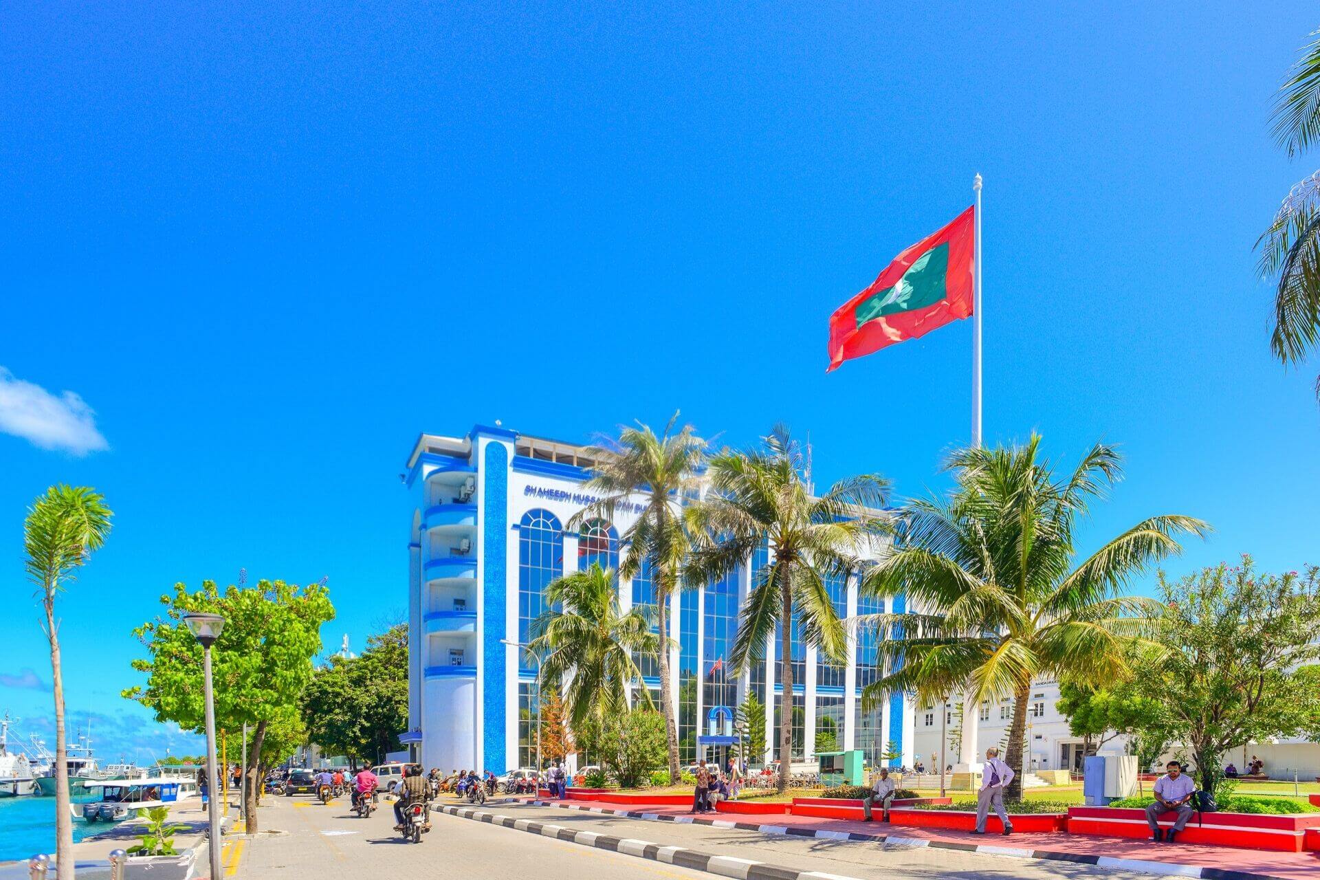 ޔޫއޭއީގެ ރައީސް އަވަހާރަވުމުން ދިވެހި ދިދަ ބައިދަނޑިއަށް ތިރި ކުރެއްވުމަށް ރައީސް ނިންމަވައިފި