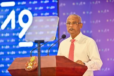 ހުރިހާ މަޝްރޫޢެއް ލާމަރުކަޒީ ކުރުމުގެ ބޭނުމަކީ ރާއްޖޭގެ ހުރިހާ ރަށެއް ކުރިއަރާނެ ގޮތެއް ހޯދުން: ރައީސް