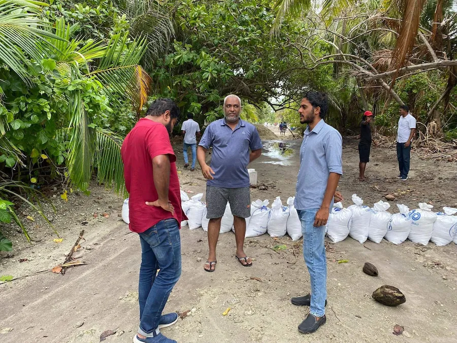 ހޯނޑެއްދޫގެ ދަނޑުވެރިންނަށް މިލިއަނަކަށް ވުރެ ގިނަ ރުފިޔާގެ ގެއްލުމެއް