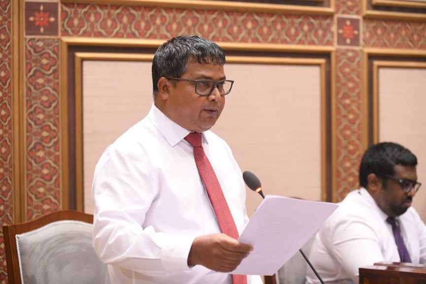 ހޯޑެއްދޫ މަސްފެކްޓްރީ އޮޕަރޭޝަނަށް ގެނަޔަސް ކުންފުންޏަށް ފައިދާއެއް ނުވާނެ: ފިޝަރީޒް މިނިސްޓަރ