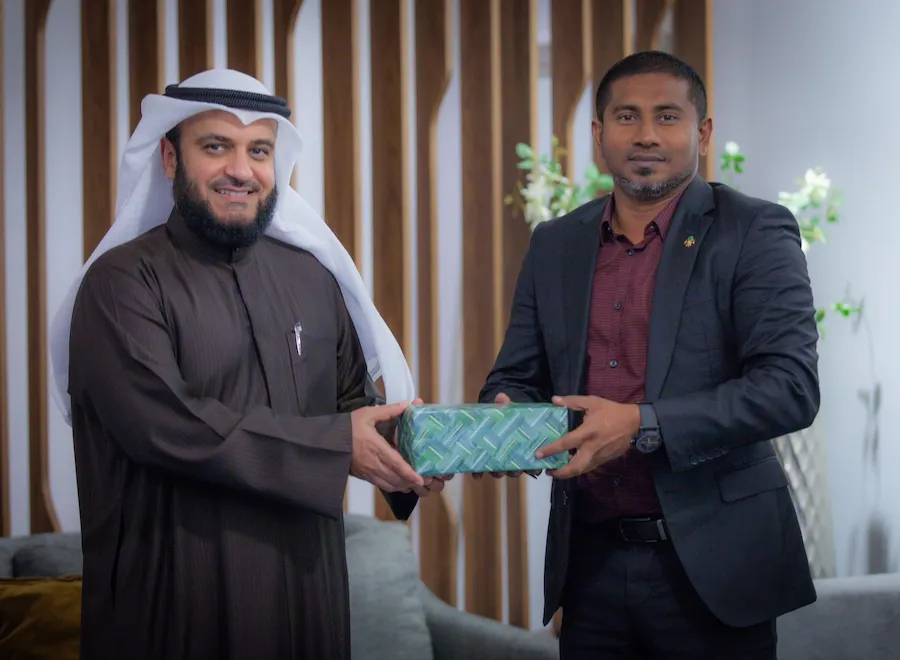 ރަންތާޖު ޤުރުއާން މުބާރާތުގެ ޚާއްޞަ އެއް މެހެމާނަކަށް ޤާރީ، ޝައިޚް މިޝާރީ
