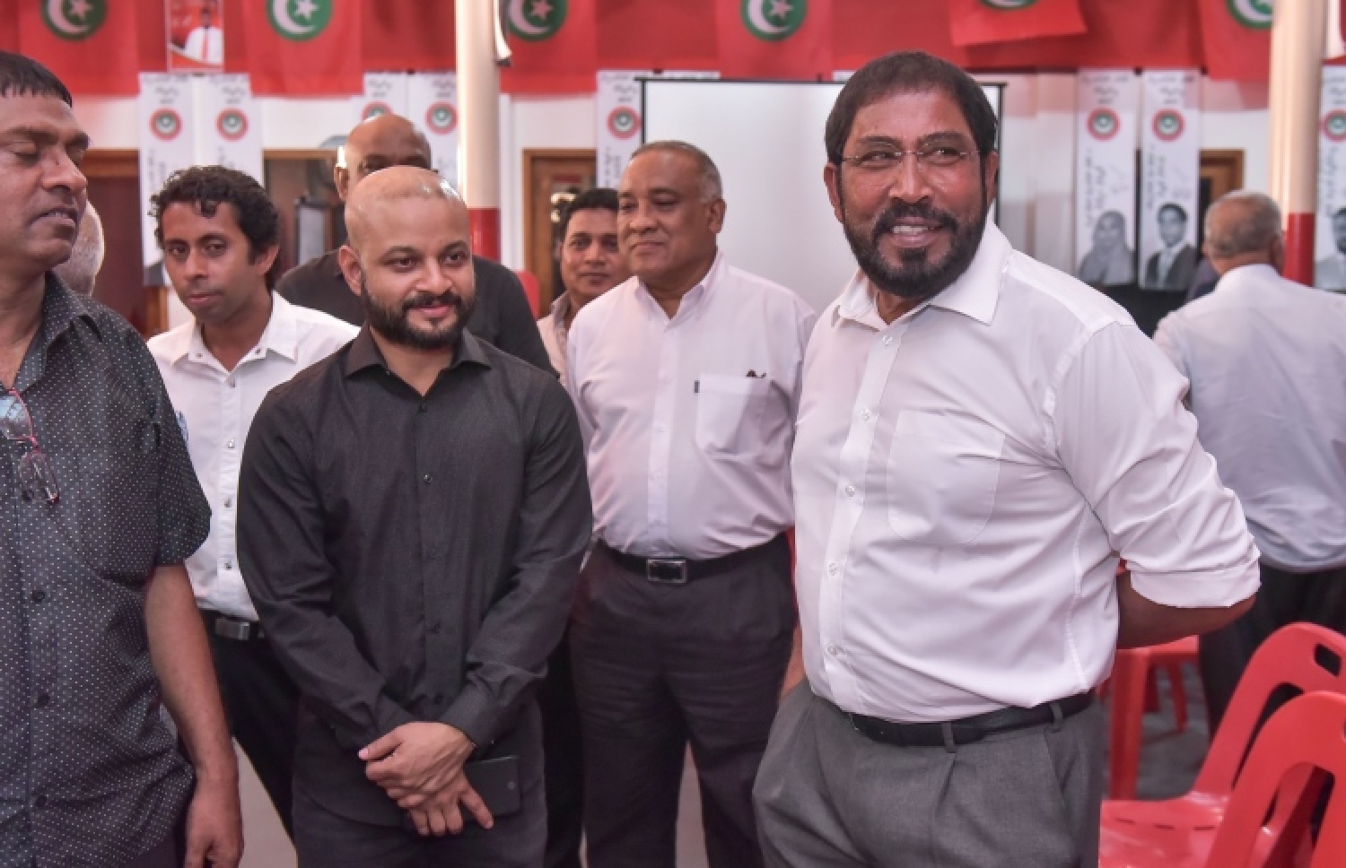ޤާސިމް އާއި ފާރިސް ގެ ބައްދަލުކުރެއްވުމެއް!