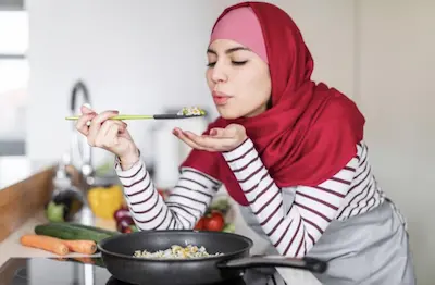 ކާތަކެތީގެ ރަހަ ބެލުމުން ރޯދަ ގެއްލޭނެތަ؟