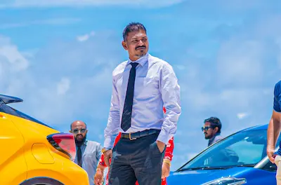ތިނަދޫ ރައީސްގެ ރައްދު ގދ.އަތޮޅު ރަށްރަށުގެ ރައީސުންނަށް – އެއްކަމެއްވެސް ނުވާނެ! ފެލިފެލި ތިބެން ޖެހޭނީ!