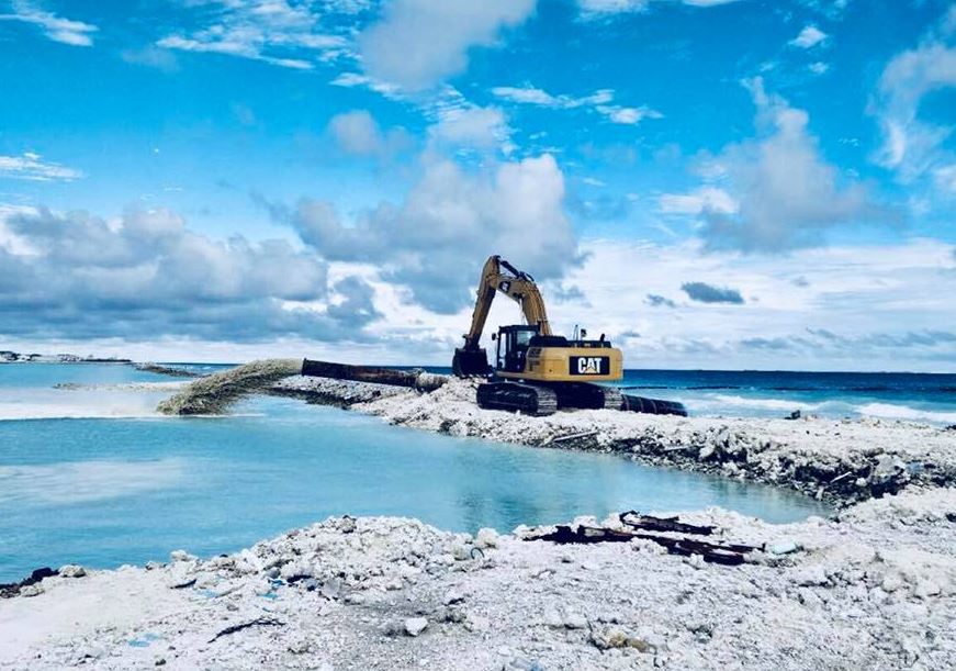 ވެރިންނޭވެ! “ކަލަ ގޮވުން” ހުއްޓާލާށެވެ.