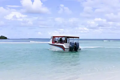 ހުކުރު ދުވަހު ދަތުރު ދިޔުމުގެ ޙުކުމް