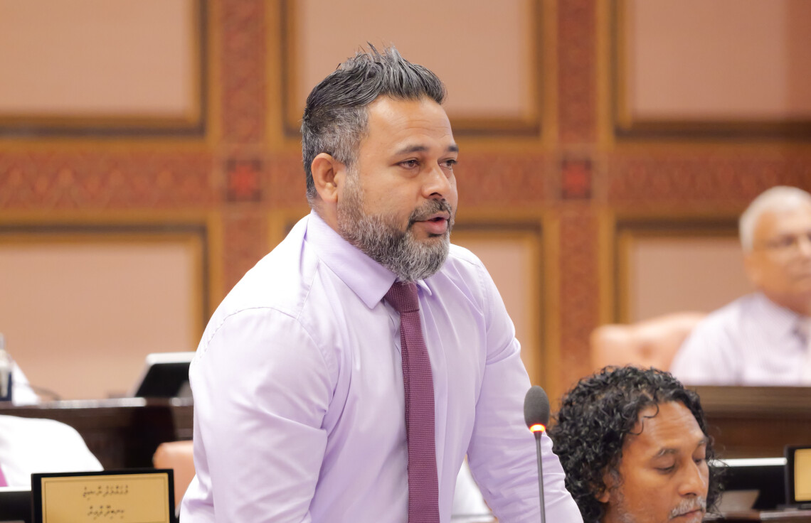 ފެންނަނީ މިލިޓަރީ ބޭނުންކޮށްގެން ރިޔާސީ ރޭހުން ރައީސް ޔާމީން ދުރުކުރަންއުޅޭ މަންޒަރު: ޝިޔާމް