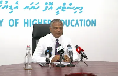 މެލޭޝިއާގެ ސްކޮލާޝިޕްތަކަށް އެދުމުގެ ފުރުސަތު ހުޅުވާލައިފި