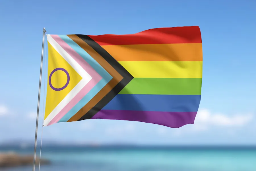 އަކުރުތަކުގެ އަހުލުވެރީންގެ ވާހަކަ، ޙިކުމަތާއި އެކު